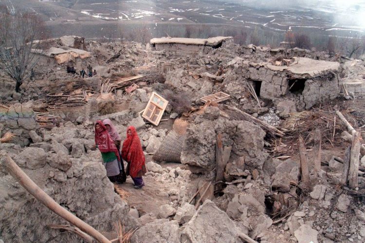 Death toll from Afghanistan earthquake rises to 900