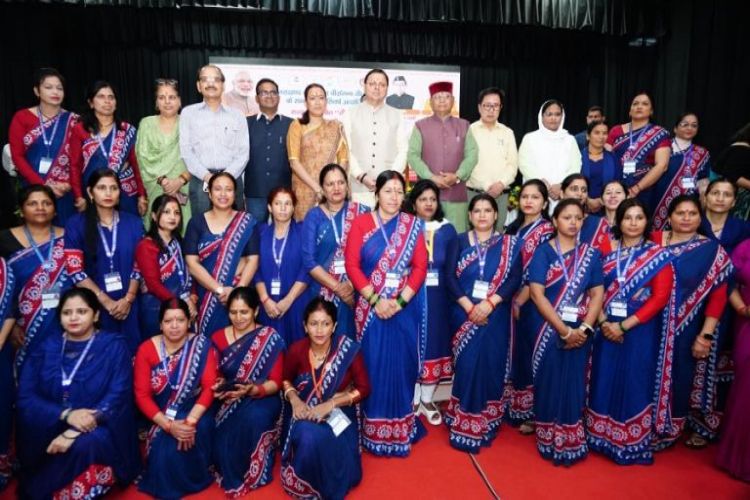 13 women received Teelu Rauteli Award in Uttarakhand