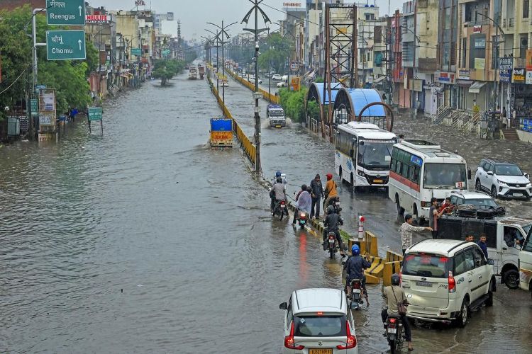 Heavy rain in many places of Rajasthan