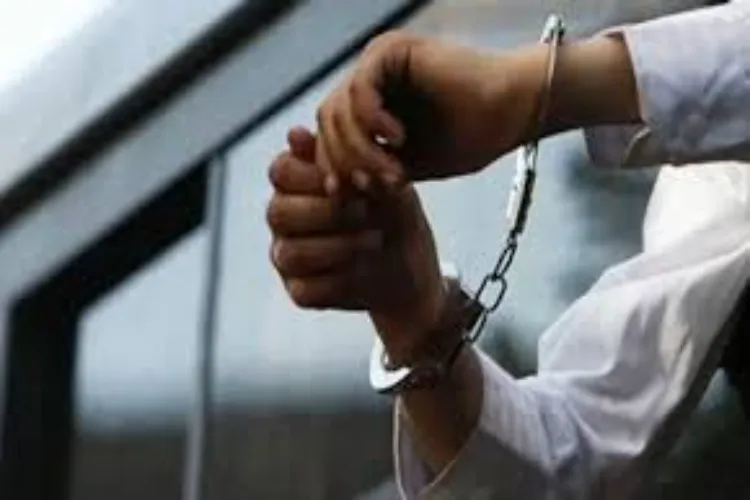 Pakistan: Man arrested for making TikTok videos posing as a girl