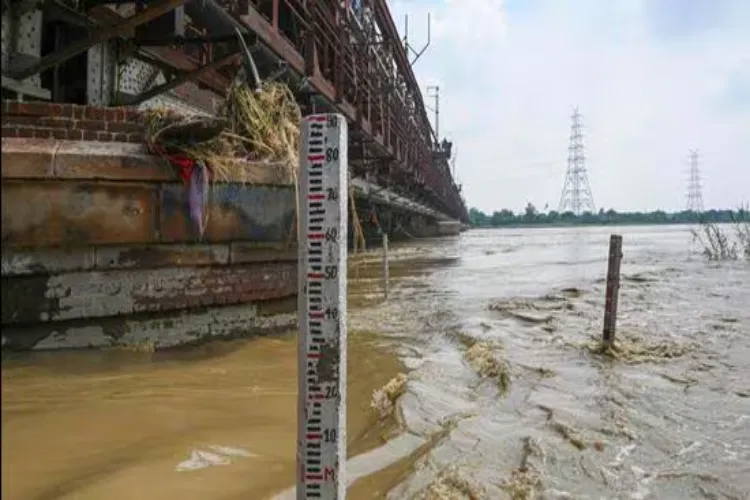 Yamuna water level in Delhi decreases after days of crossing the danger mark