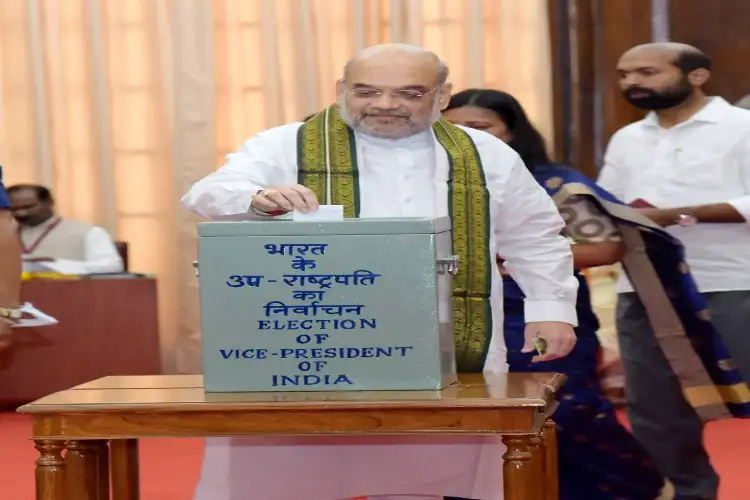 Amit Shah, Rahul Gandhi, Sonia Gandhi cast vote to elect Vice President