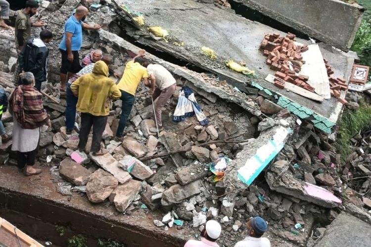 Many buildings damaged due to land subsidence in Poonch, Jammu and Kashmir