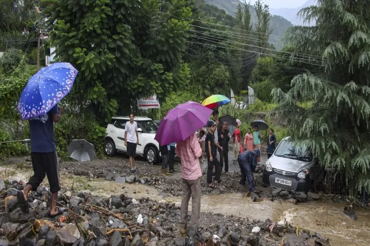 Heavy rain alert issued in Himachal Pradesh, monsoon rainfall 43 more than normal: IMD