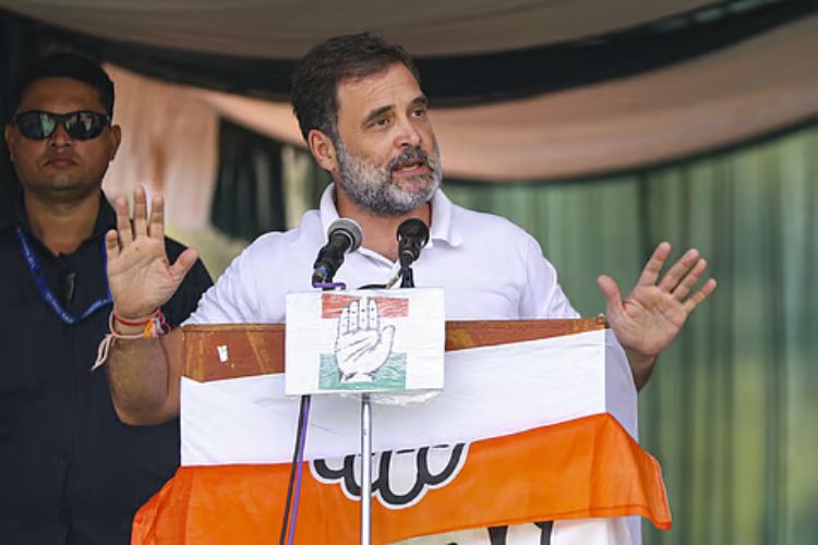 At present 'vote theft' is the most important issue facing the country, now it is not a big deal for the Prime Minister to visit Manipur: Rahul