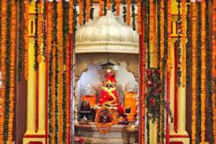 Before Durga Puja, Anand Mela was organized in Shimla's 203 year old Kalibari temple