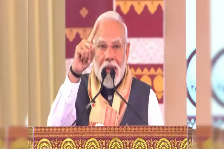 PM Modi attends 16th Combined Commanders' Conference 2025 in Kolkata