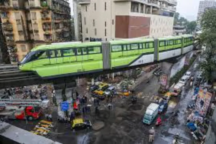 Technical snag in Mumbai Monorail, all 17 passengers evacuated safely