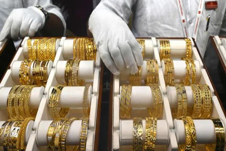 Gold futures rise by Rs 119 to near record level