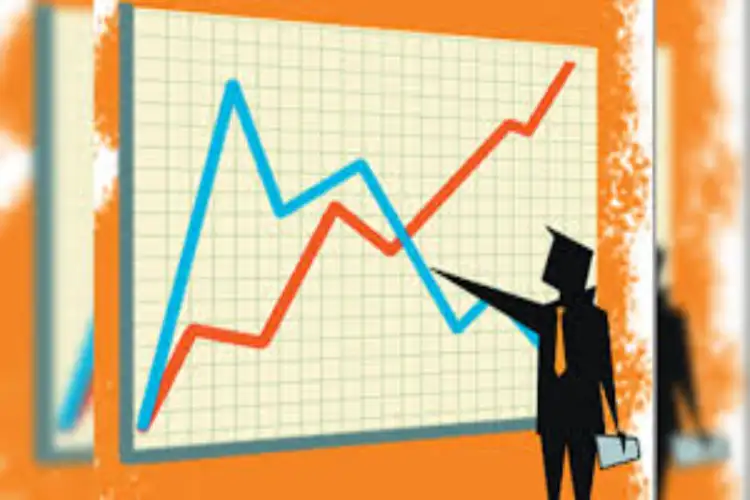 Average tariff hike of 4.5% along with reduction in AT&C losses needed to revive discoms: ICRA