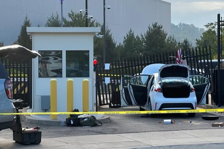Car attack on FBI building in Pittsburgh; suspect taken into custody