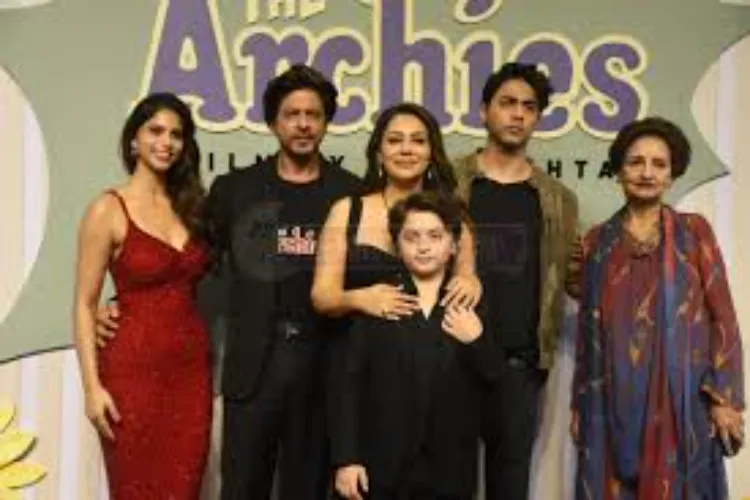 The glamorous premiere of 'The Birds of Bollywood': Ranbir-Alia, Ajay-Kajol, Madhuri and Karan graced the event with their presence.