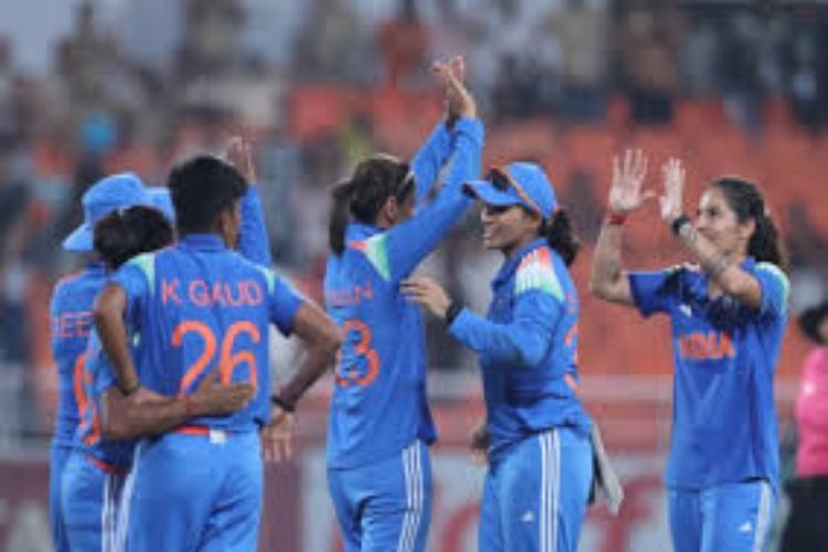 India will aim to win their first ODI series against Australia before the World Cup.