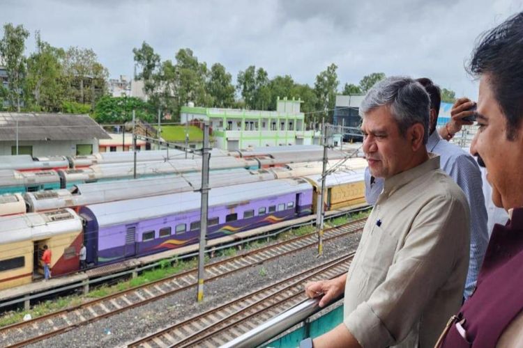 The first section of the Mumbai-Ahmedabad bullet train will be operational in 2027: Railway Minister Vaishnav
