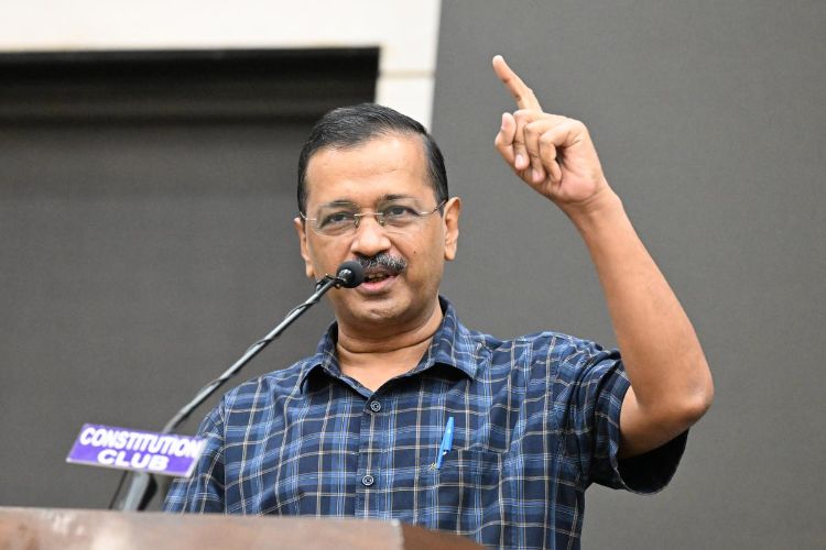 Arvind Kejriwal attacks Modi government over H-1B visa fee hike