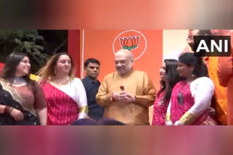 Gujarat: Amit Shah participated in the Navratri Garba festival in Ahmedabad.