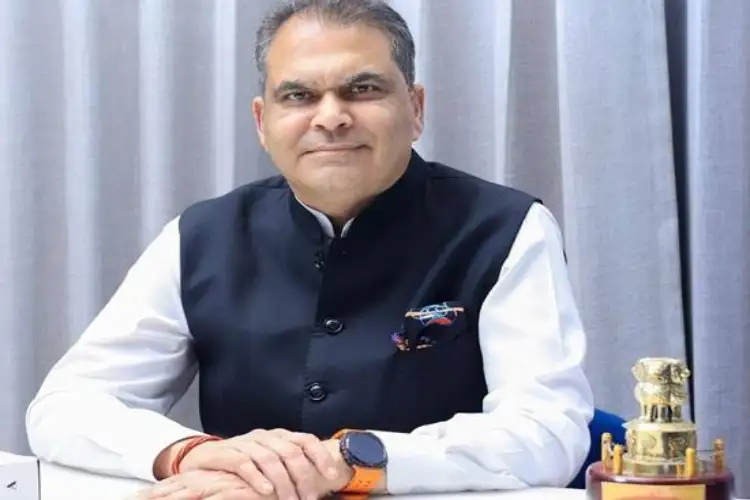 Industrialists contribute Rs 6 crore to CM 'Rangla Punjab' fund; Cabinet Minister Sanjeev Arora donates Rs 50 lakh for flood relief