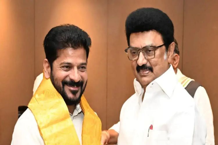 Stalin, Reddy inaugurate Rs 1,000 monthly assistance scheme for students