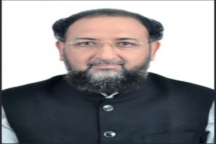 Prof. Asad Khan has received a prestigious ICMR grant for the AMR mission.
