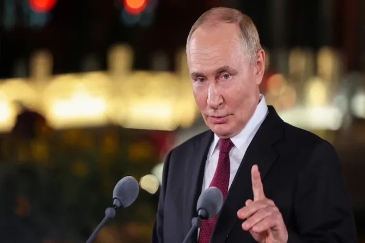 Russia will launch the world's first closed fuel cycle nuclear power system by 2030: Putin