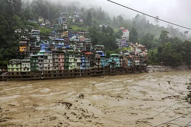 Heavy rains in Sikkim can fade Dussehra festival faded