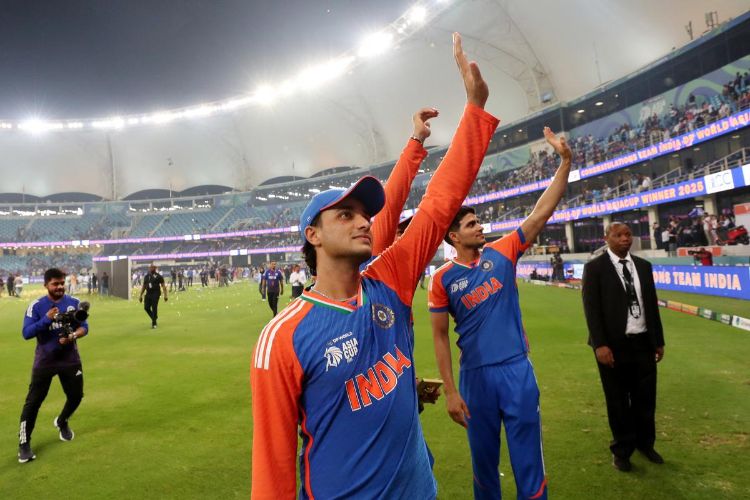 Had I joined the senior team so quickly, I wouldn't have had the time to work on my game: Abhishek