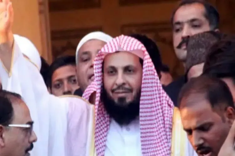 Saudi Arabia: Former Imam of Mecca's Grand Mosque, Sheikh Saleh al-Talib, released from prison after seven years