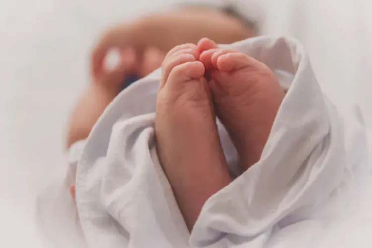 Jammu and Kashmir: Body of a newborn baby girl found in a bathroom at Doda hospital; case registered.