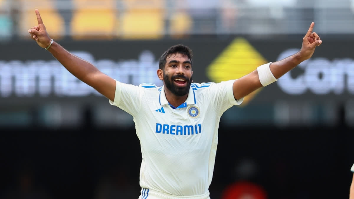 Dipesh's five-wicket haul helps India bowl out Australia Under-19 for 243 in the first youth Test.