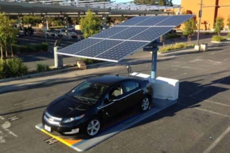 Use solar energy for charging electric vehicles: Joshi