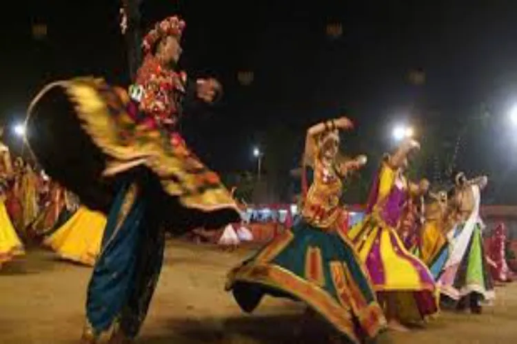 A bus entered a no-entry zone during a Navratri religious event, injuring 13 people.