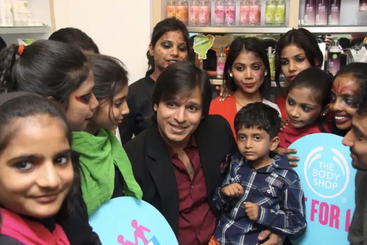 Vivek Oberoi's 'Toy Bank' – A unique initiative for children suffering from cancer
