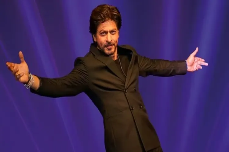 Shah Rukh Khan will be the host of the 70th Filmfare Awards after 17 years, a grand event will be held in Ahmedabad.