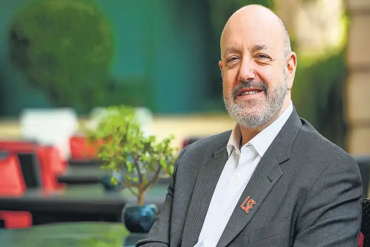 India holds enormous economic opportunities amid global challenges, says Vice Chancellor, LSE