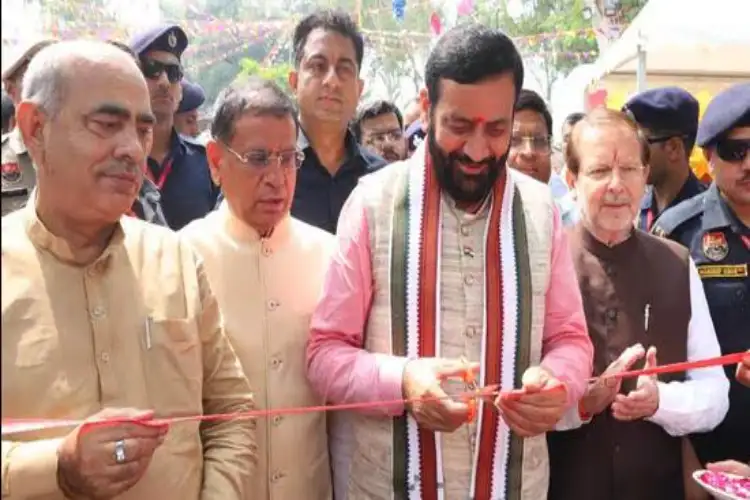 CM inaugurates Surajkund Diwali Mela in Faridabad