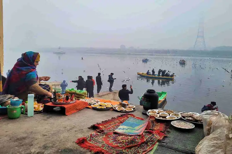 Delhi's irrigation dept identifies over 100 points for temporary Chhath ghats