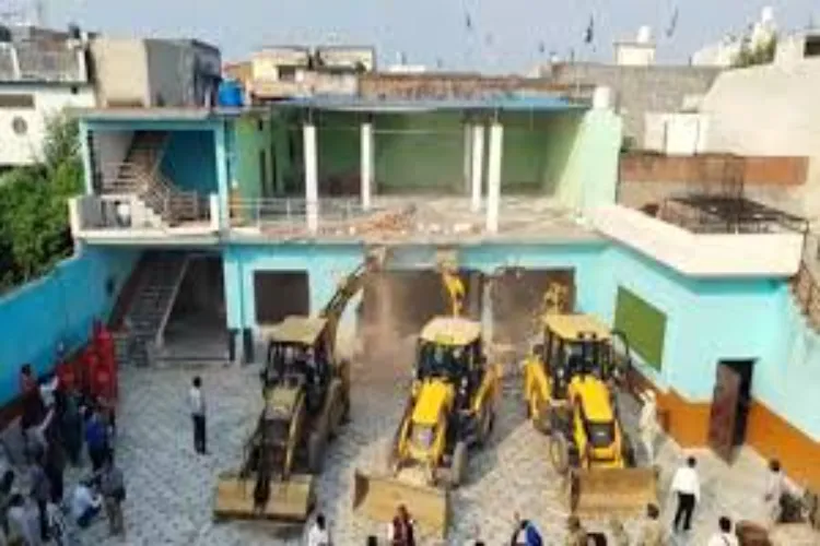Bareilly: Bulldozers run on property of 'I Love Muhammad' violence accused, Raza Palace demolished