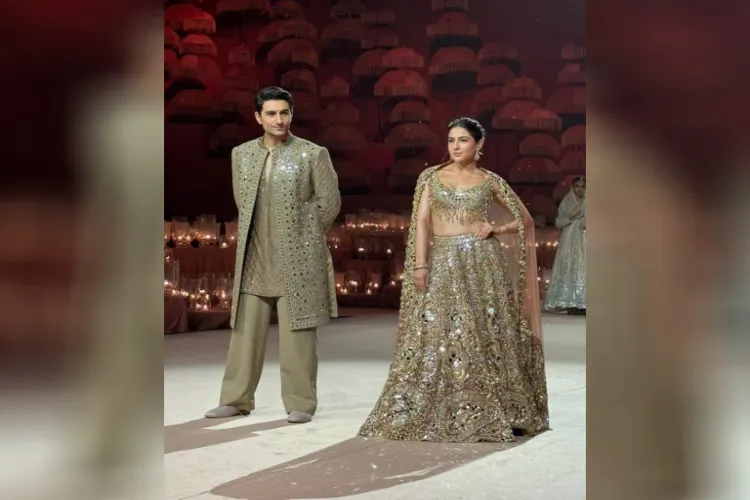 Sara and Ibrahim displayed their royal elegance on the ramp walk, coming together for Abhinav Mishra for the first time.