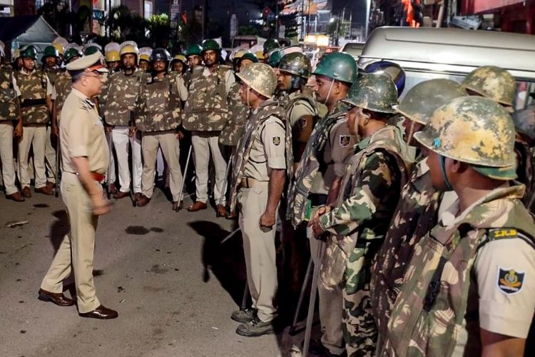 Violence-hit Cuttack tense, heavy security deployed amid 12-hour shutdown