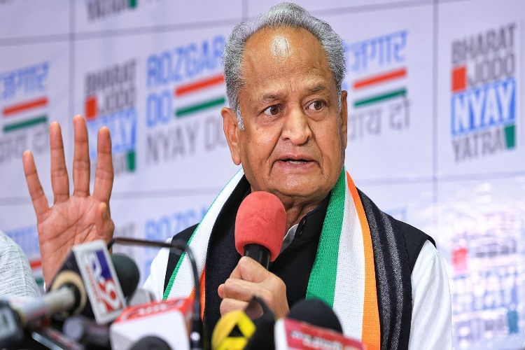 Attack on Chief Justice is indicative of growing atmosphere of hatred in the country: Former Chief Minister Ashok Gehlot
