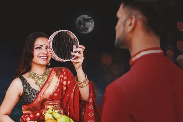 Skincare sets and beauty hampers: Gift your wife makeup this Karwa Chauth