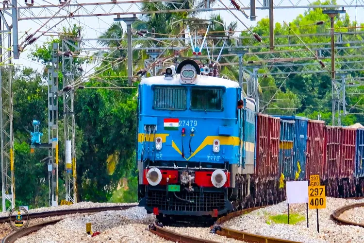 Cabinet approves railway multitracking projects worth 24,634 crore in four states