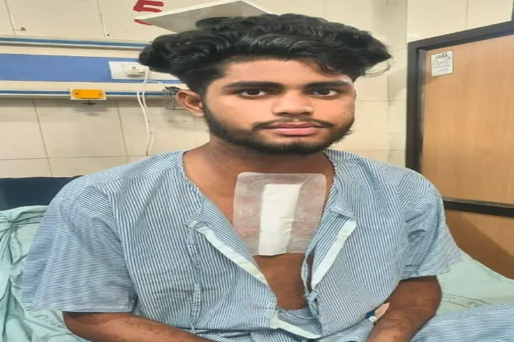 AMU's JNMC surgeons performed a complex surgery to save the life of a teenager suffering from a life-threatening injury.