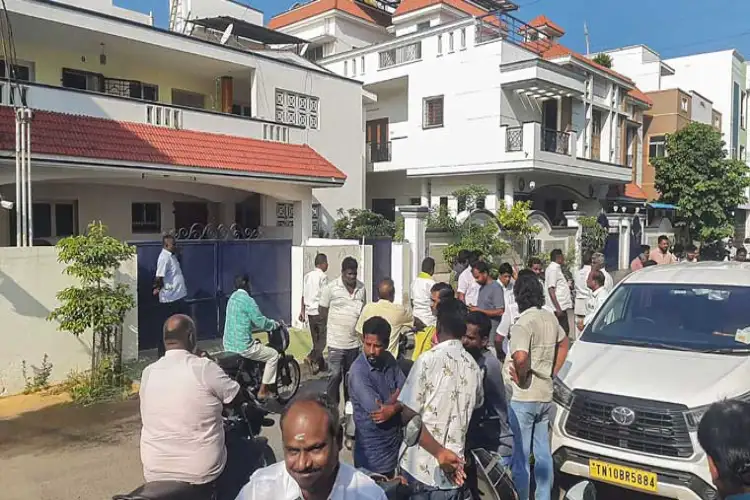 Karur stampede: DMK MLA Senthil Balaji distributes first instalment of relief cheques to affected families