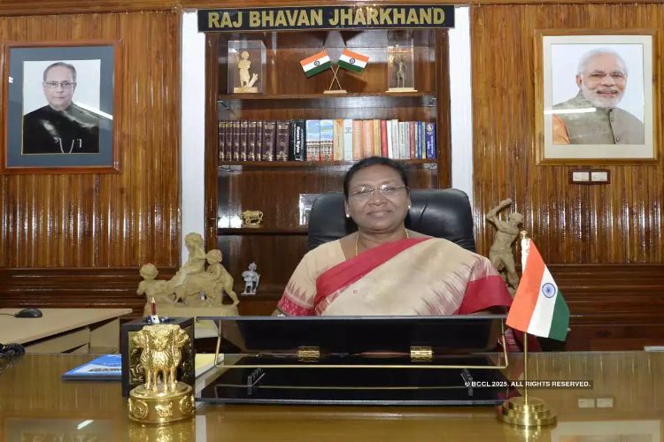 President Draupadi Murmu arrives in Rajkot on a three-day visit to Gujarat