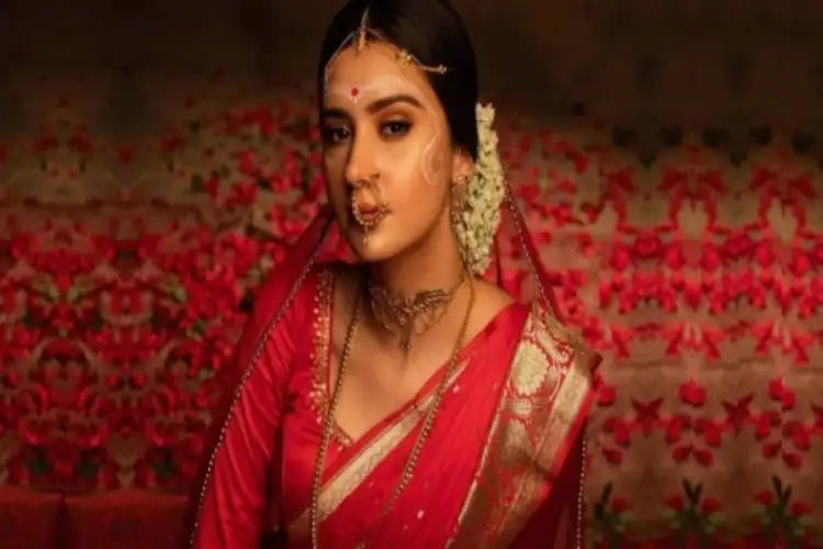 Karwa Chauth 2025: Women should wear 16 adornments during the evening puja, know its significance