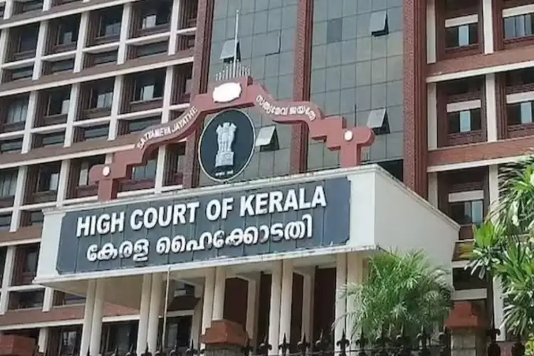 Kerala HC orders registration of criminal case in connection with Sabarimala gold issue