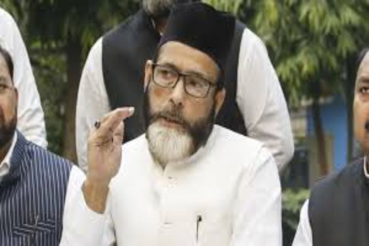 Maulana Tauqeer Raza owes over Rs 28,000 to the cooperative society