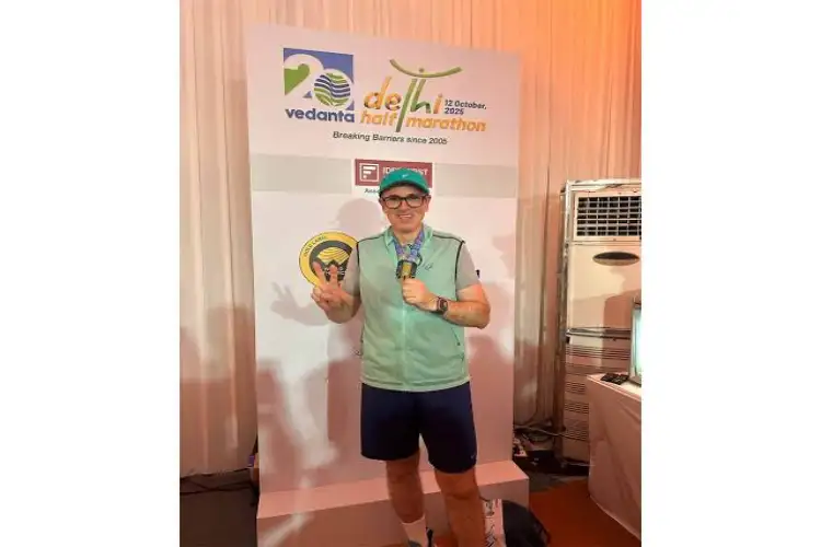 J-K CM Omar Abdullah participates in Delhi Half Marathon 2025, achieves personal best finishing time