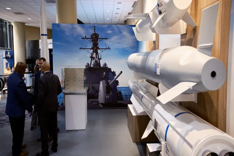 Trump warns Russia: If war isn't resolved soon, he may send Tomahawk missiles to Ukraine.